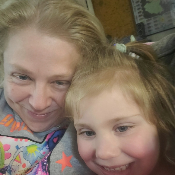 Meet your Posher, Kelly - Picture 4 of 4